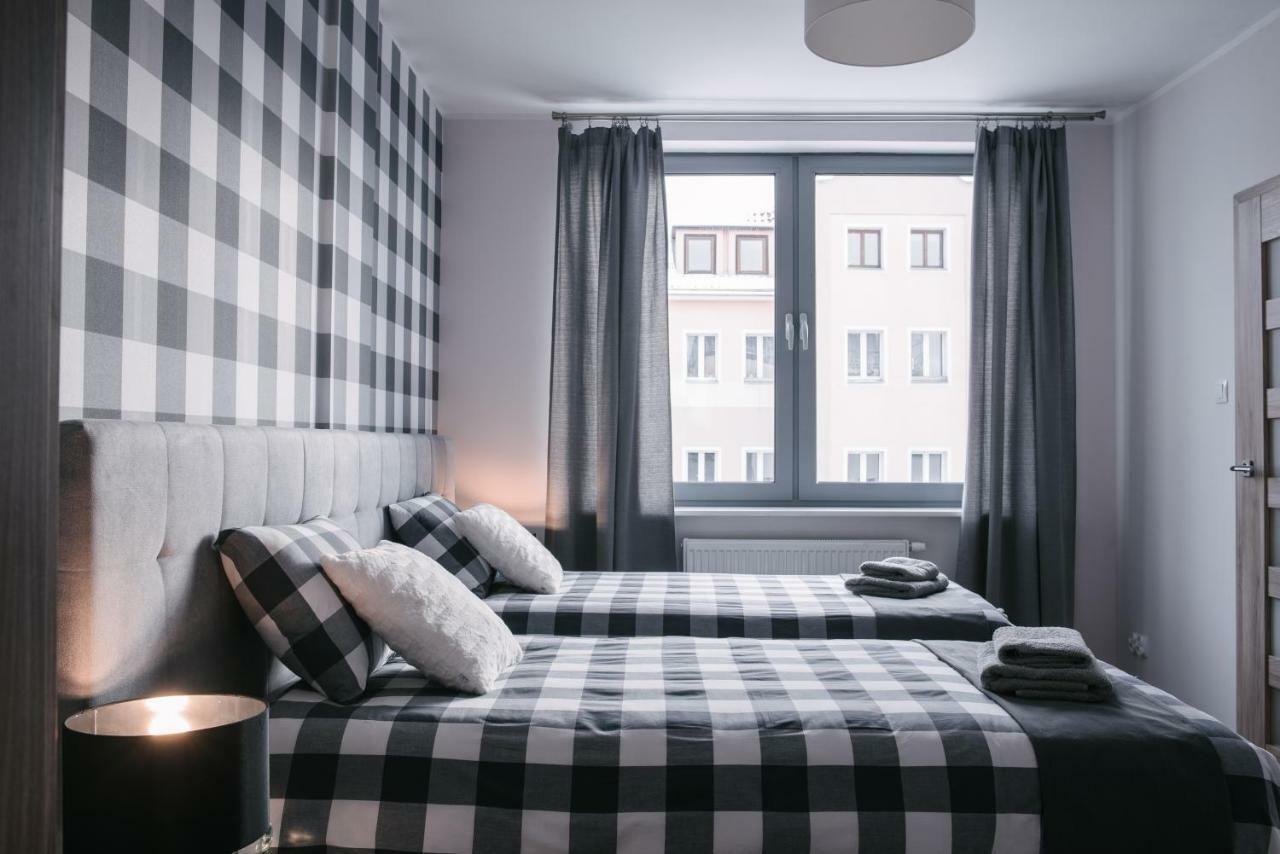 Apartamenty 1 Maja 45 แอลบลอง ภายนอก รูปภาพ